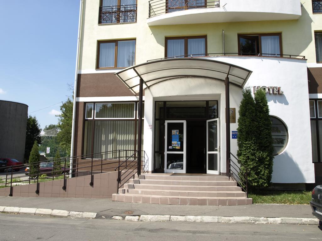 Hotel Everest Târgu-Mureş Εξωτερικό φωτογραφία