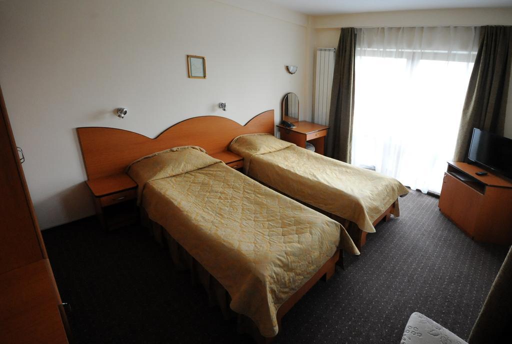 Hotel Everest Târgu-Mureş Εξωτερικό φωτογραφία